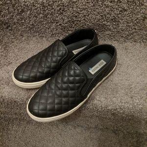 Steve Madden Slide one